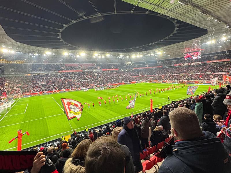 Jasper Strijker bij Bayer Leverkusen – Mainz